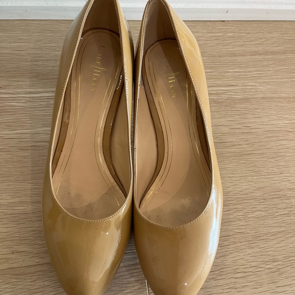 Nude/Beige Cole Haan Patent Leather Pumps - Picture 6 of 6